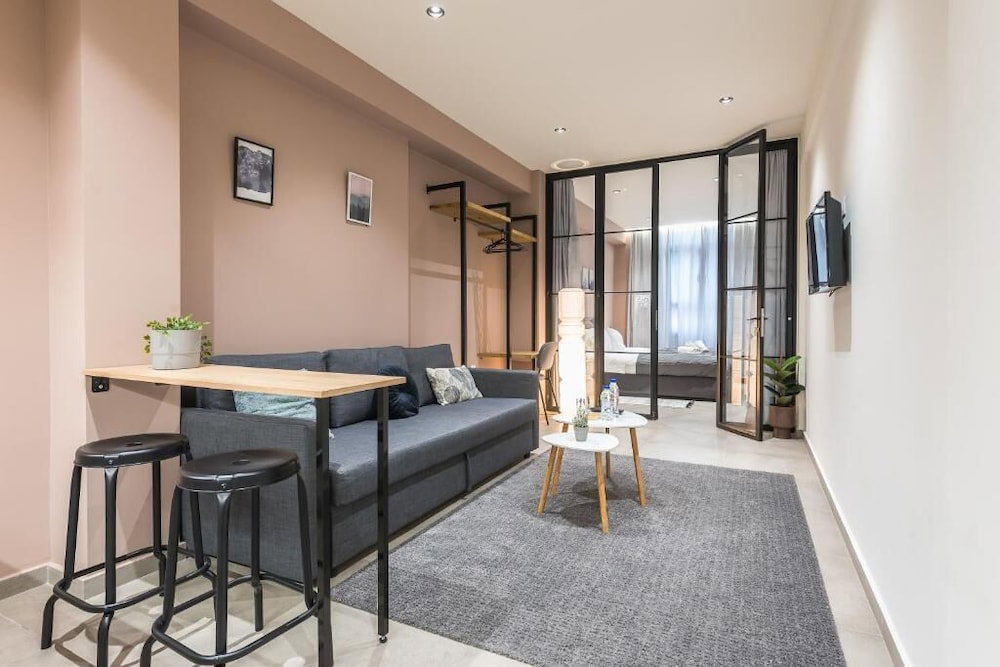 Hôtel · Filia Place, Athens