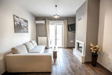 Terra di Meteora Suites #2, Kalabaka, Greece