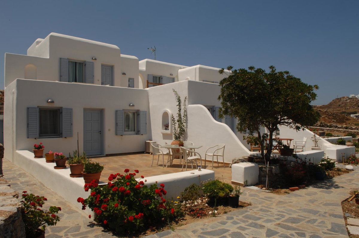 Hotel · Lino Apartments, Paradise Beach