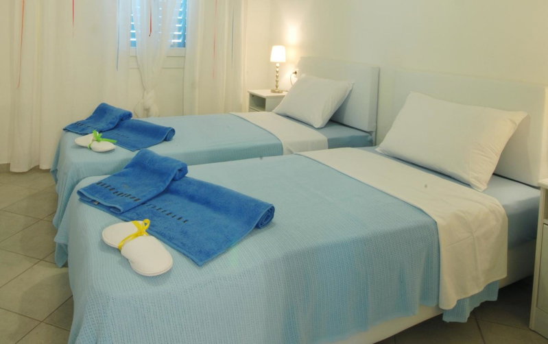 Lino Apartments, Paradise Beach, Greece