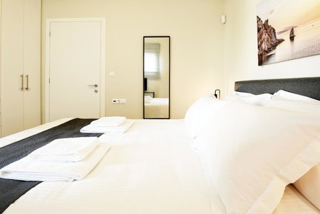 Aellō luxury apartments, Markopoulo, Grecia