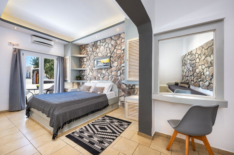 Plastiras Rooms, Fira, Griechenland