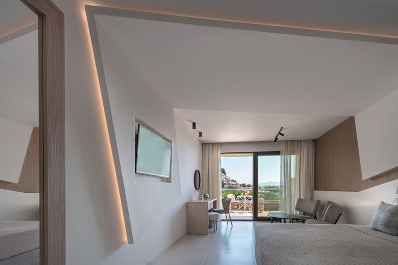 Kassandra Bay Resort, Suites & Spa, Skiathos, Greece