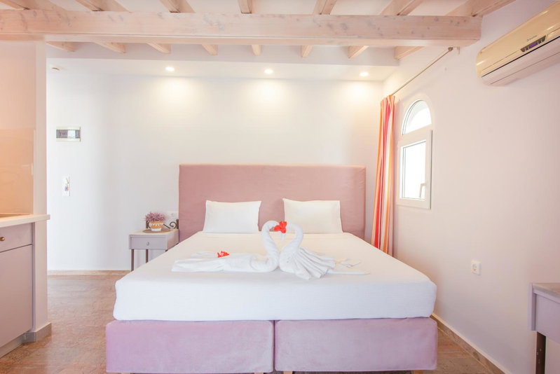 Korina Apart Hotel Kavos, Kavos, Greece