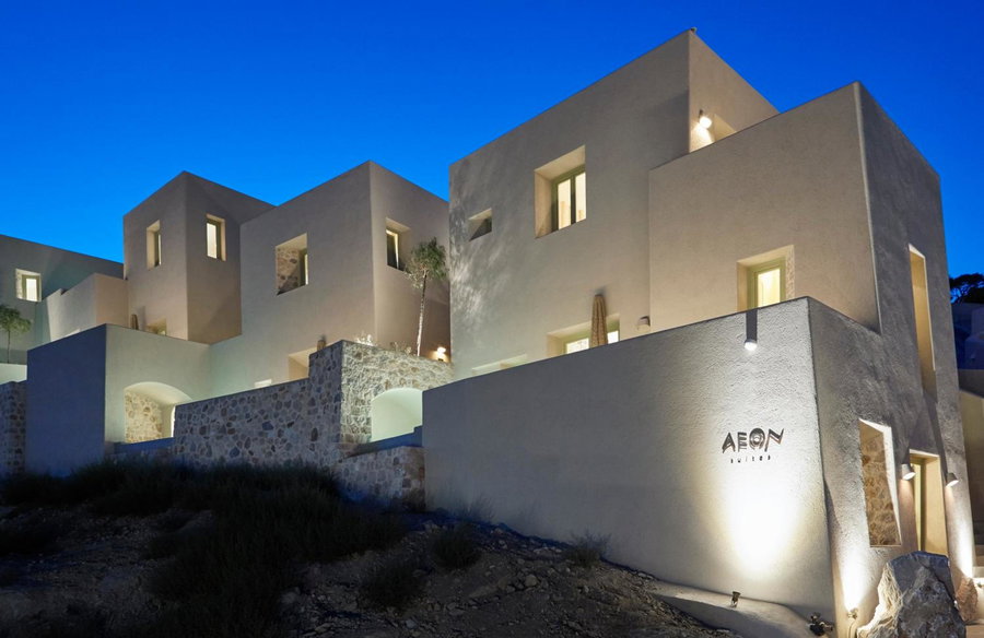 Aeon Suites - Adults Only by Mr and Mrs White, Pirgos, Greece