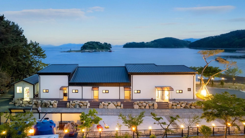 Hôtel · Changwon 055 Poolvilla, Changwon
