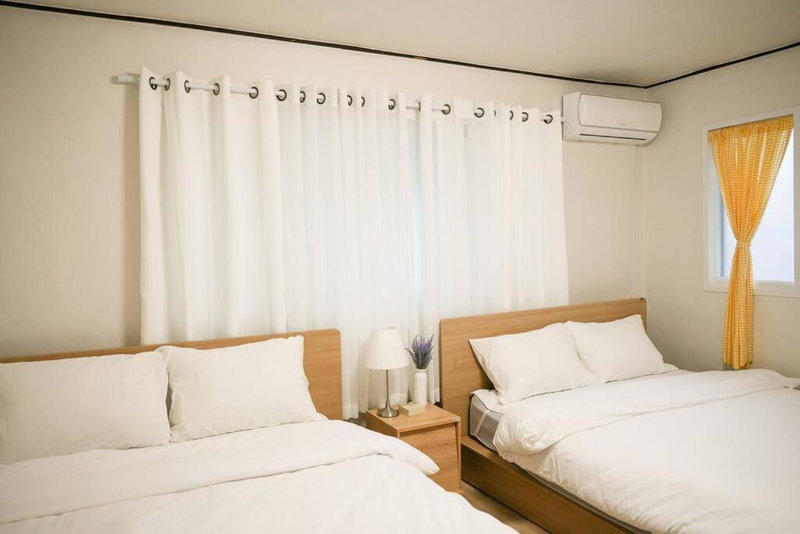 Stay on, Seoul, Corea del Sur