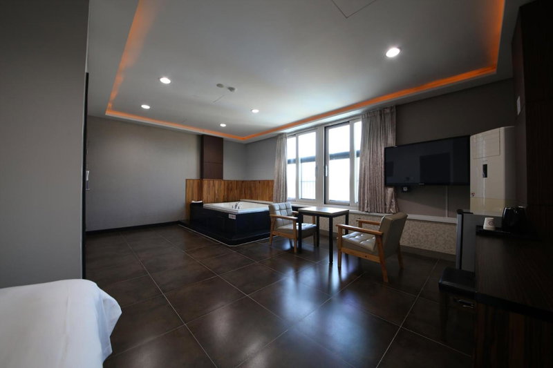 Hotel memory Jumunjin- Welcome drink provided, Gangneung, Südkorea
