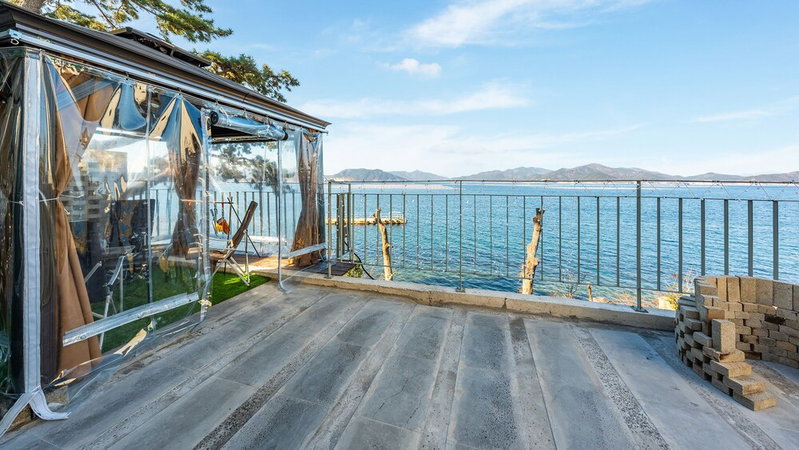 Geoje Daol Pool Villa Pension, Geoje, Südkorea