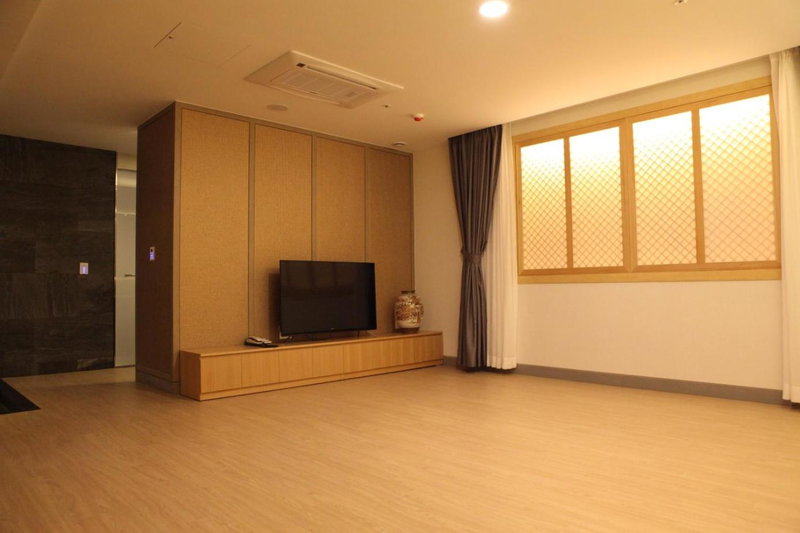 Hotel Dongbang, Jinju, 대한민국