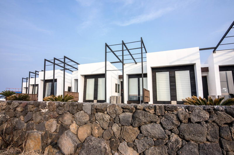 Aqua Beautique Poolvilla, Jeju, South Korea