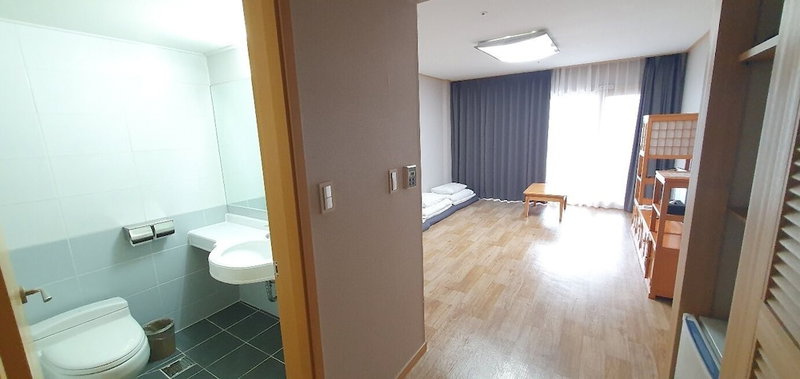 Busan Arpina Hotel, Busan, South Korea