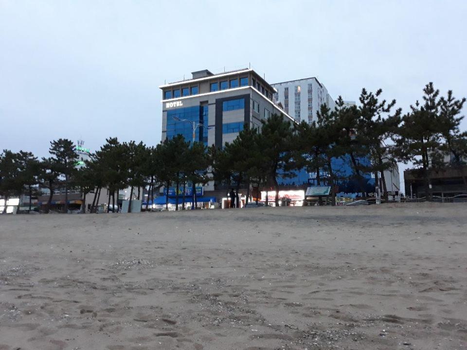 Residence Hotel Blue Ocean View, South Korea