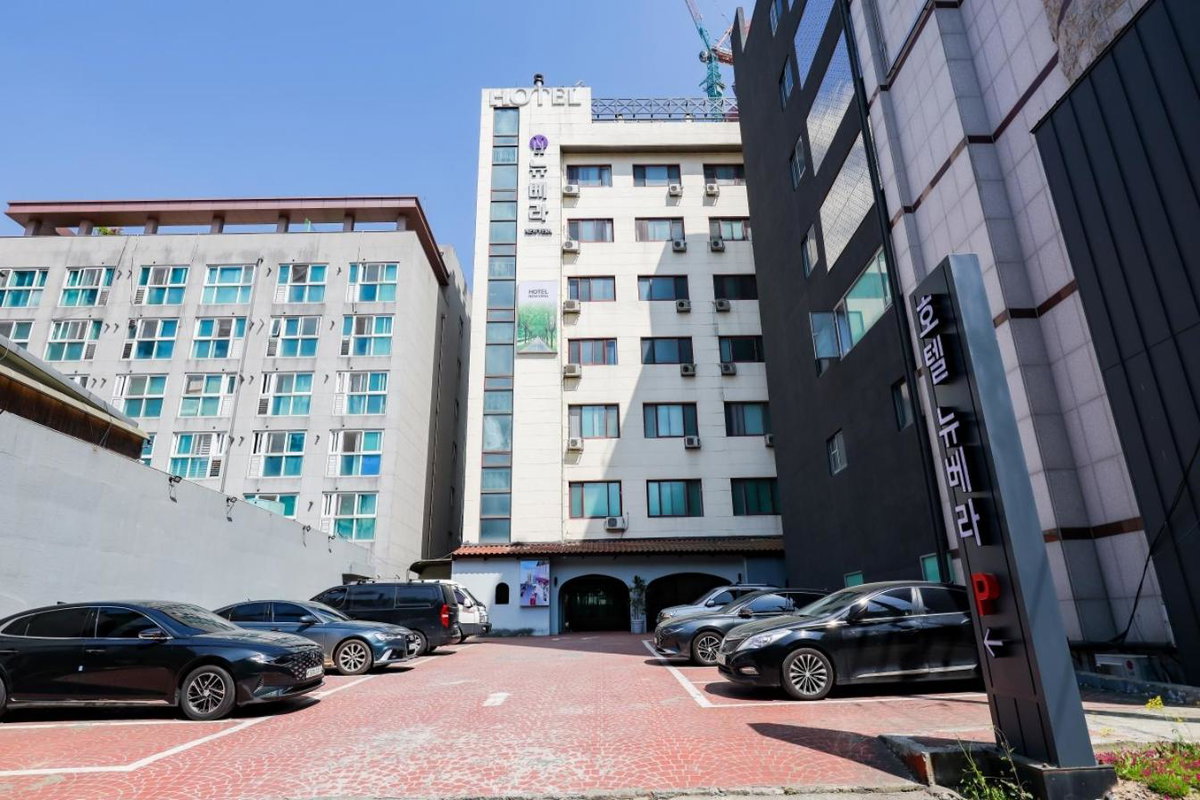 Hotel · Newvera Hotel, Cheongju