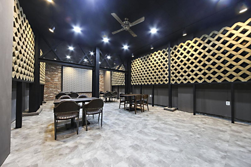 Masan Almond Hotel, Changwon, Corée du Sud