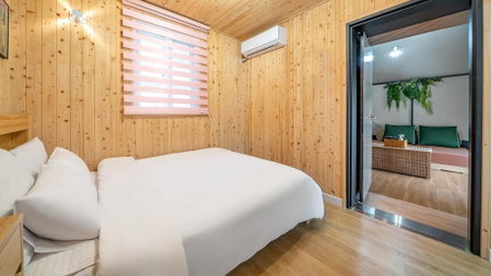 Gapyeong Ddobagi Pet & Spa Glamping, Gapyeong, Corea del Sur