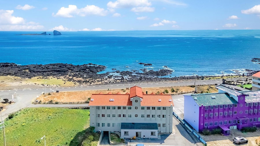 Jeju Badaaehyanggi Pension, Seogwipo, South Korea