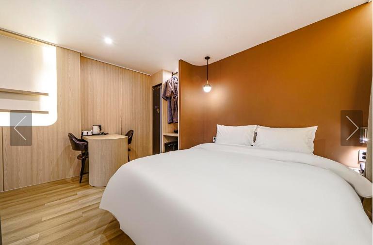 Brown Dot Hotel Yeonsan, Busan, South Korea