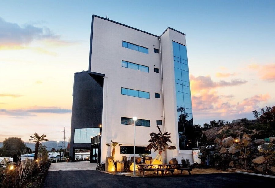 EDORAGE Pension, Seogwipo, Южная Корея