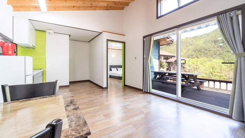 Samcheok Deulre Pension, Samcheok, Corea del Sur