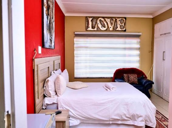 Lauren Palace Guest House, Vanderbijlpark, Южная Африка