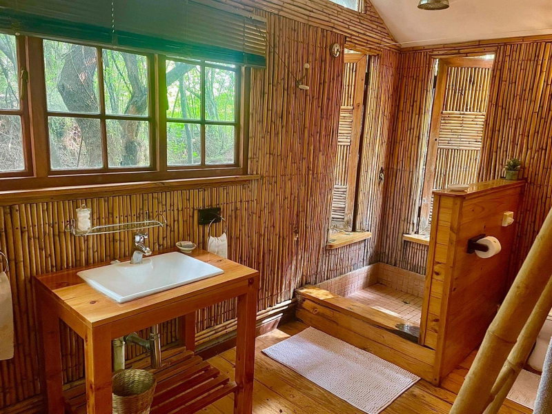 Iris Retreat & Island Day Spa, Hartbeespoort, South Africa