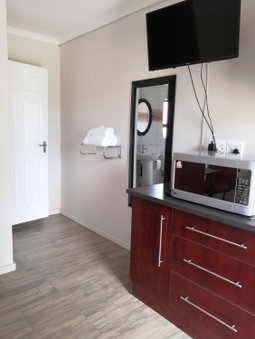 Lala Poa Guest House, Klerksdorp, South Africa