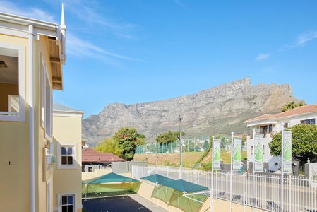 First Group Hastings Hall, Cape Town, Южная Африка