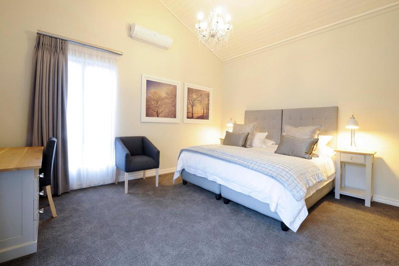 Evertsdal Guesthouse, Kraaifontein, South Africa