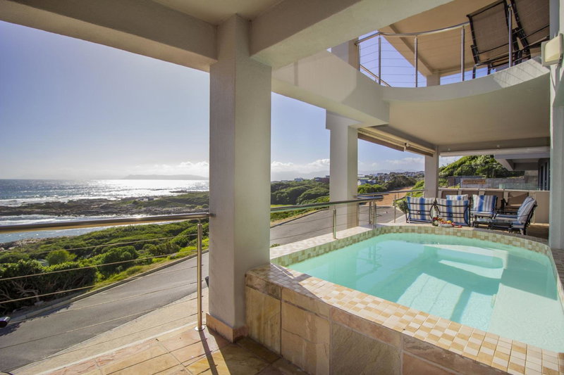 Whale Waters Self Catering Gansbaai, De Kelders, South Africa