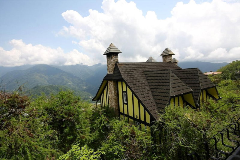 Provence Rose Lodge in Ching Jing, Ren'ai, Taiwan