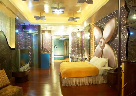 Royal Group Motel Nan Tse Branch, Nanzi, 台湾