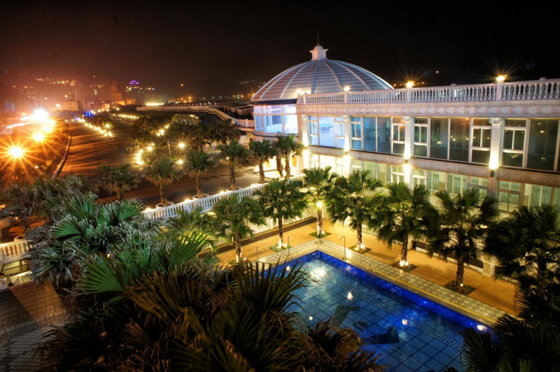 White House Hot Spring Beach Resort, Wanli, 台湾