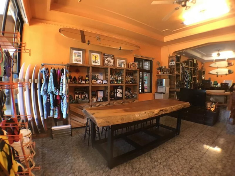Donghe Surf Shop & Hostel - Taitung, Donghe, Taiwan