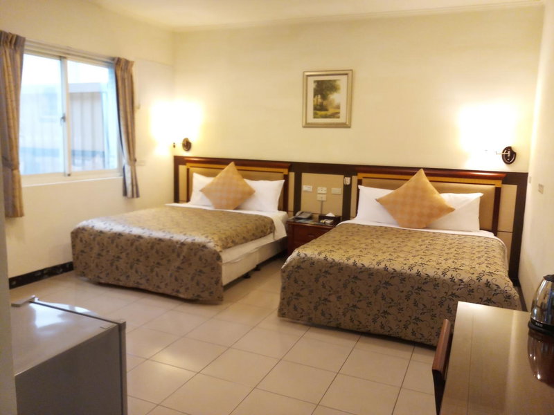 Puti Commercial Hotel, Longtan, Taiwan