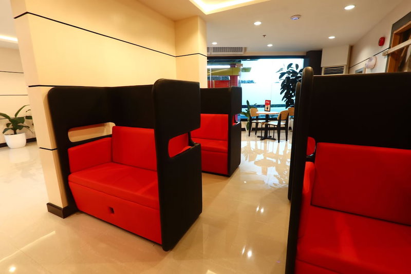 Hotel Sogo Dasmariñas Cavite, Dasmarinas, Филиппины