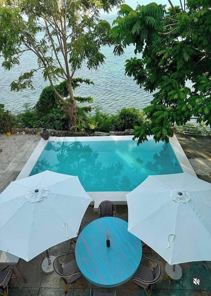 Uli Cliffhouse, Santa Cruz, Philippines