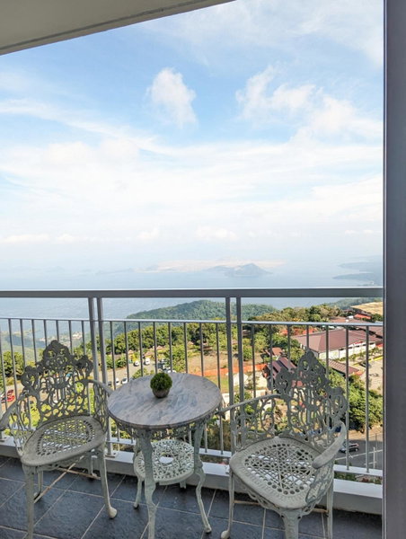 Breezy Tagaytay Condo, Tagaytay, Philippines