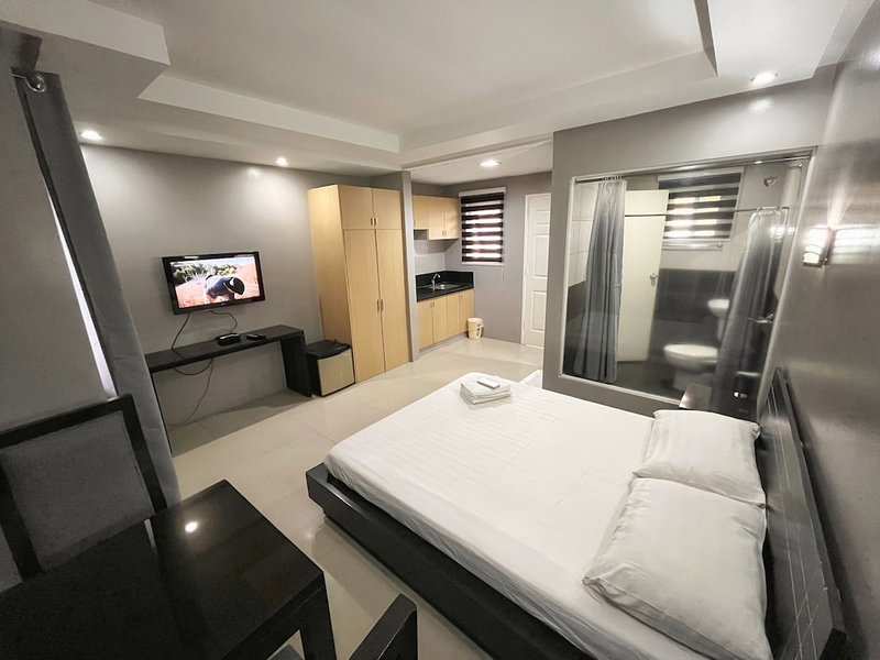 Rumi Apartelle Hotel, Angeles City, Philippines