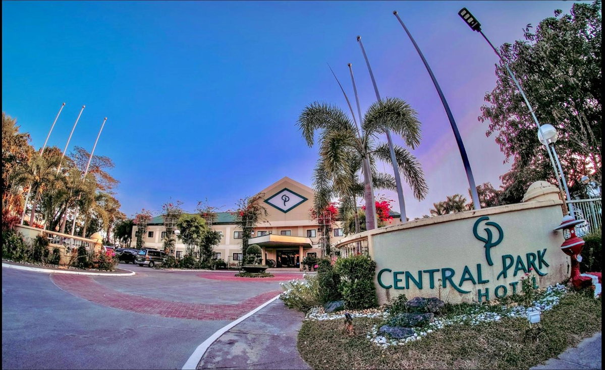 Hotel · Luisita Central Park Hotel, Tarlac