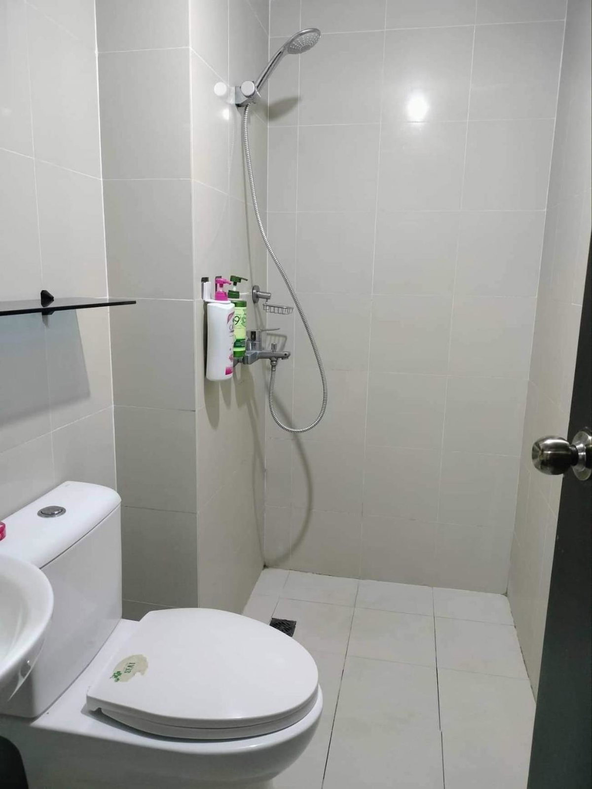 Hotel · Cubao ManhattanHeights Unit 7EF Tower B, 1BR, Manila