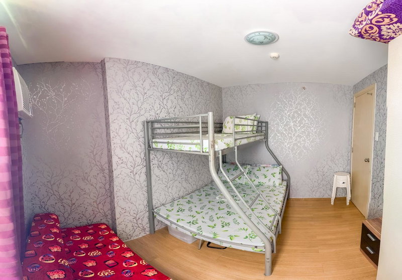 THE LOOP 2br fully furnished corner unit w balcony, Cagayan de Oro, Philippines