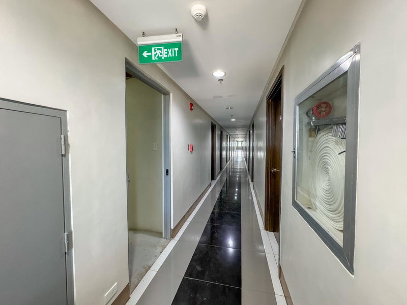 THE LOOP 2br fully furnished corner unit w balcony, Cagayan de Oro, Philippines