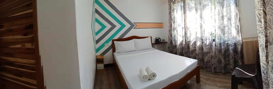 Vali-Joe Travel Lodge, El Nido, Philippines