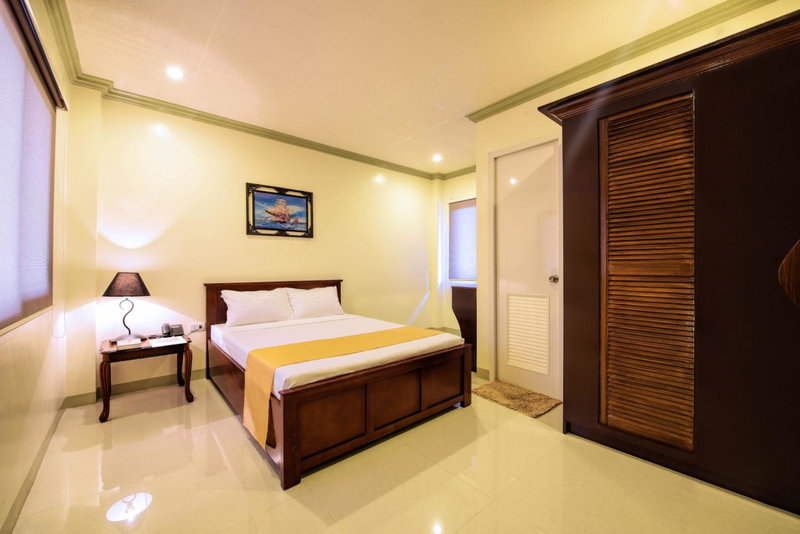 Kabaleyan Cove Resort powered by Cocotel, San Carlos, Philippines