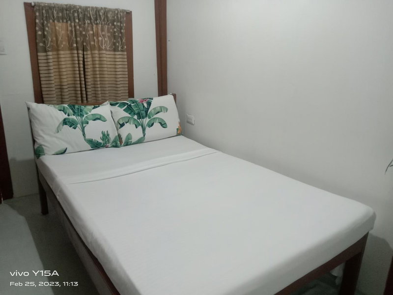 Vincent Lloyd's Guestroom, San Vicente, Philippines