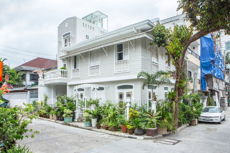 La Casita Mercedes, Makati, Philippines