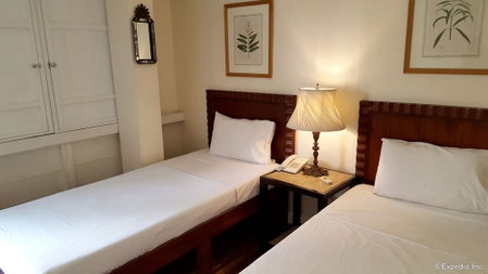 La Casita Mercedes, Makati, Philippines