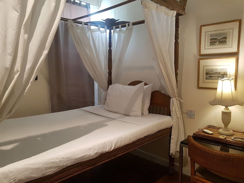 La Casita Mercedes, Makati, Philippines