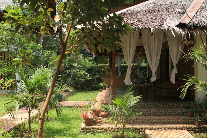 Fox & The Firefly Cottages, Loboc, Philippines